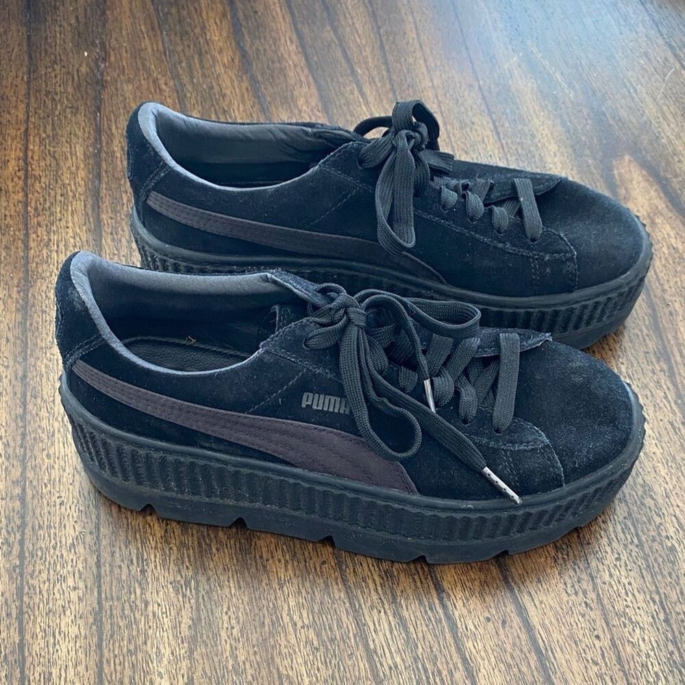 NWT Fenty x Puma Cleated Creeper Suede Platform Sneakers Black Women’s 8